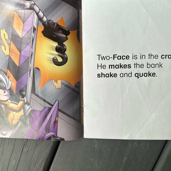 Super heroes- Two-face chase phonics book 6- long a - Picture 4 of 9